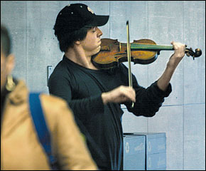 Violinist in the Subway – Can we Recognize Talent?